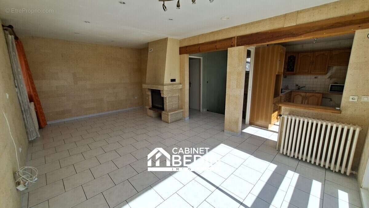 Maison à CUBZAC-LES-PONTS