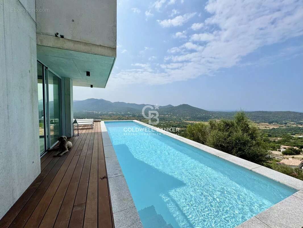 Maison à L&#039;ILE-ROUSSE