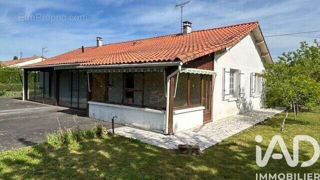 Photo 3 - Maison à MAGNE
