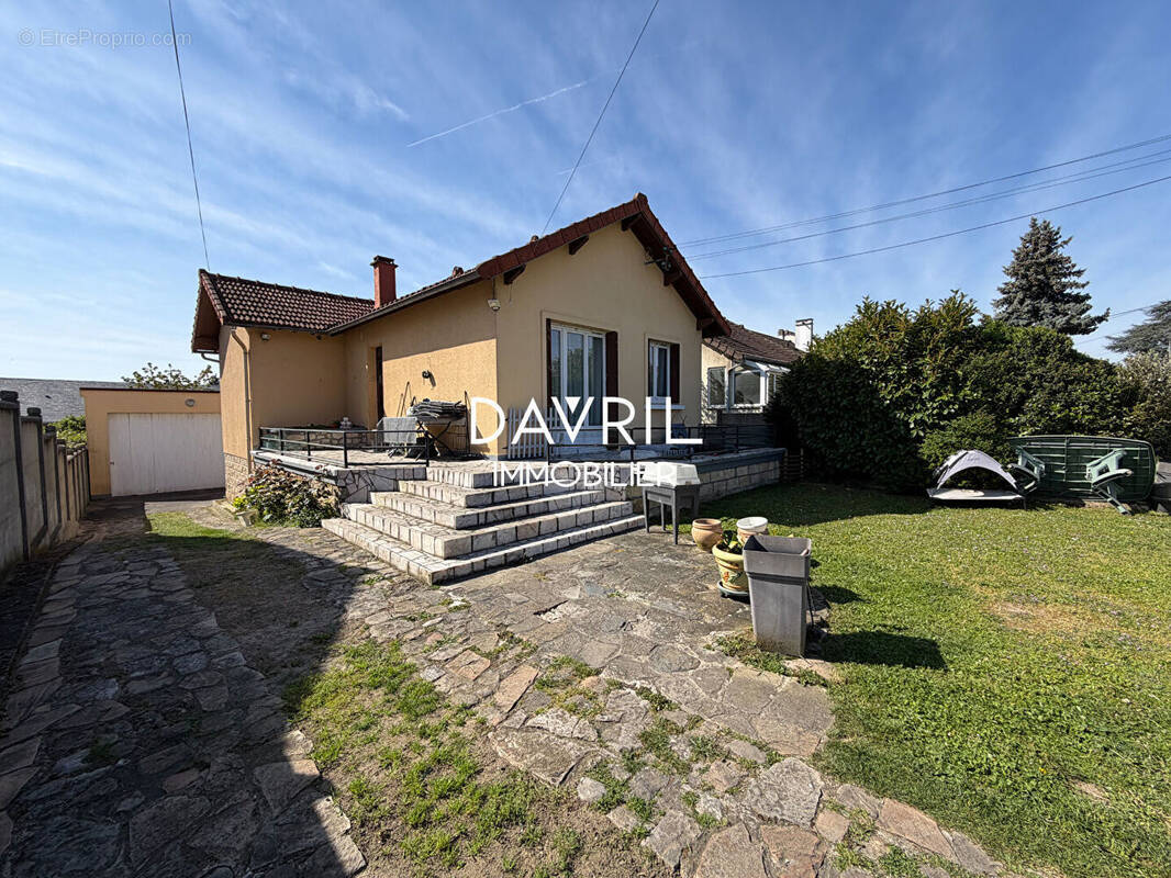 Maison à CONFLANS-SAINTE-HONORINE