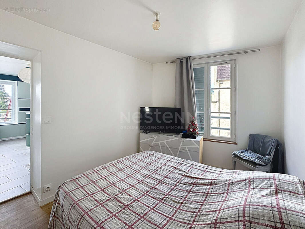 Appartement à LAMORLAYE