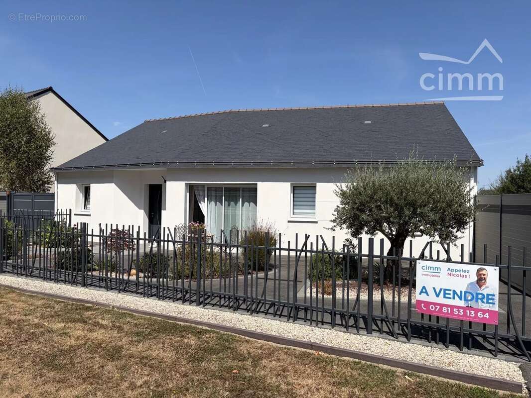 Maison à NOZAY