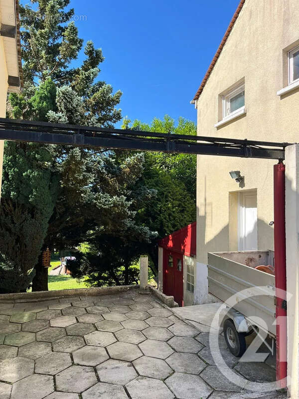 Maison à DONNEMARIE-DONTILLY