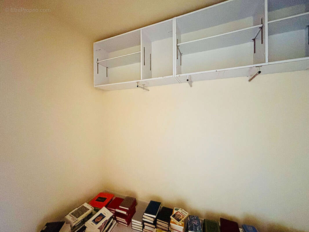 Appartement à MARSEILLE-16E