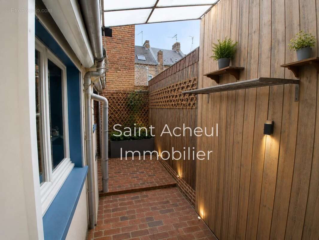 Quartier Saint Anne / Maison avec Cour - photo 3