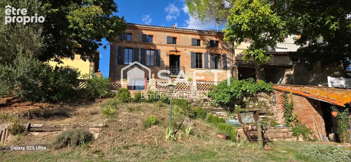 Photo 1 - Maison à VARENNES