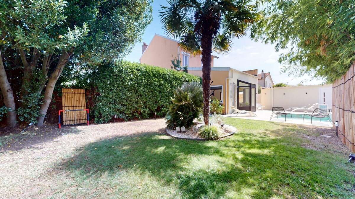 Maison 230 m² à Le Perreux-Sur-Marne  - photo 5