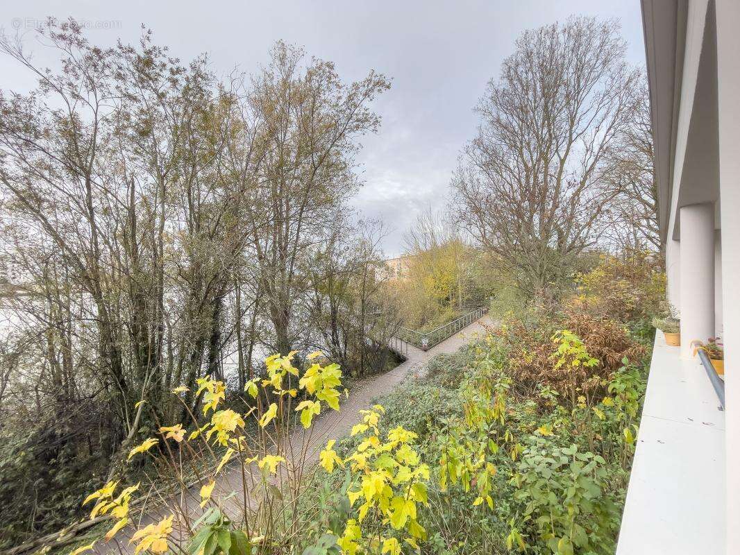 Appartement à CHOISY-LE-ROI