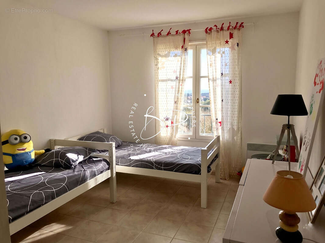 Appartement à LORGUES