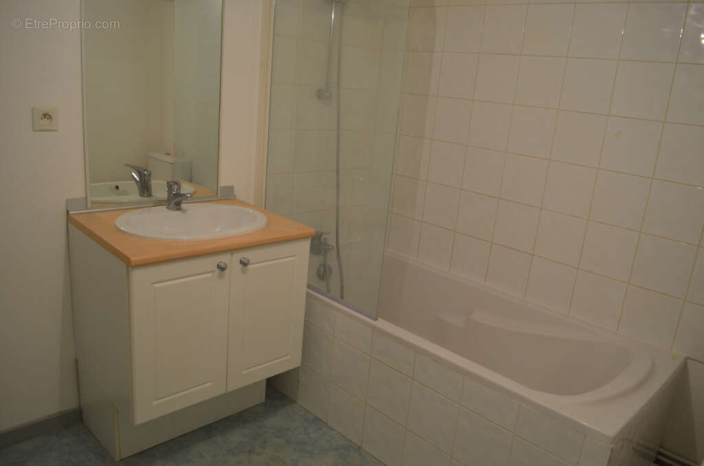 Appartement à TOUROUVRE