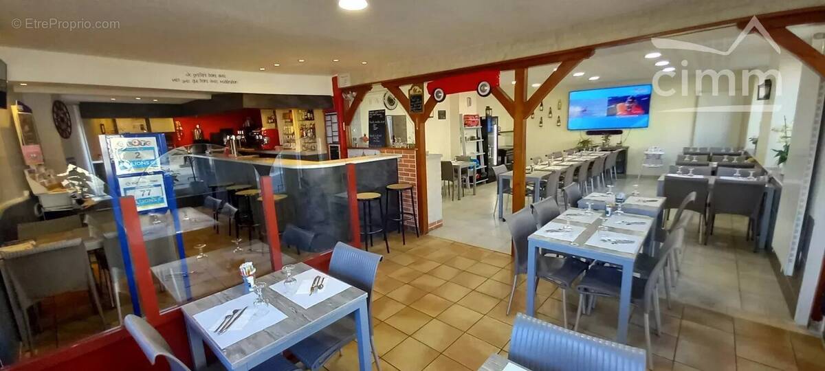 Commerce à HERBAULT