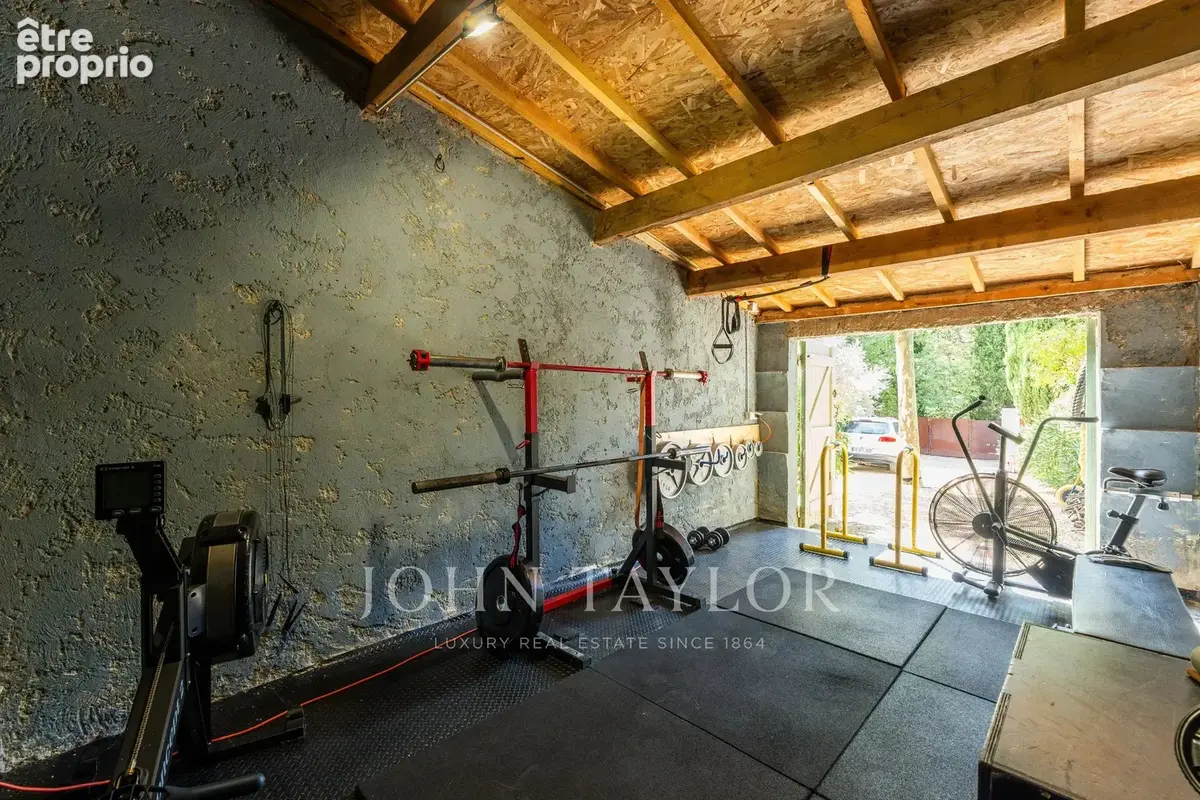 Magnifique maison 7 pièces avec piscine à Vernègues - photo 23