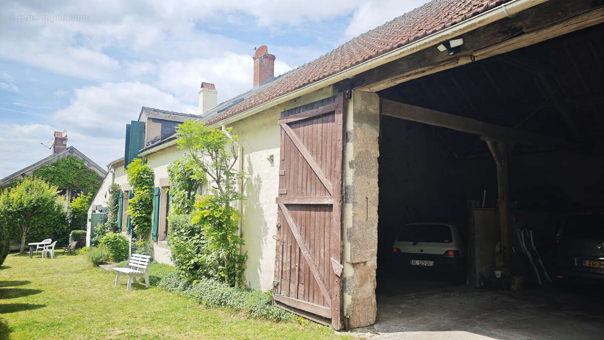 Maison à MARLY-SOUS-ISSY