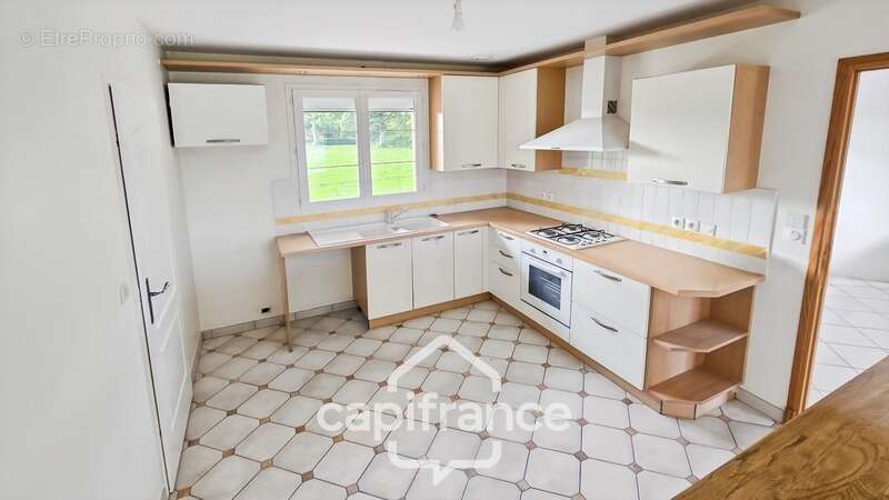 Maison à vendre 5 pièces avec 4613 m² de terrain à SAINT MARTIN EN BRESSE (71) - photo 6