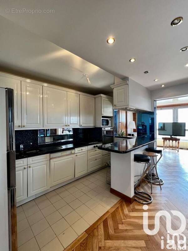 Photo 9 - Appartement à PUTEAUX