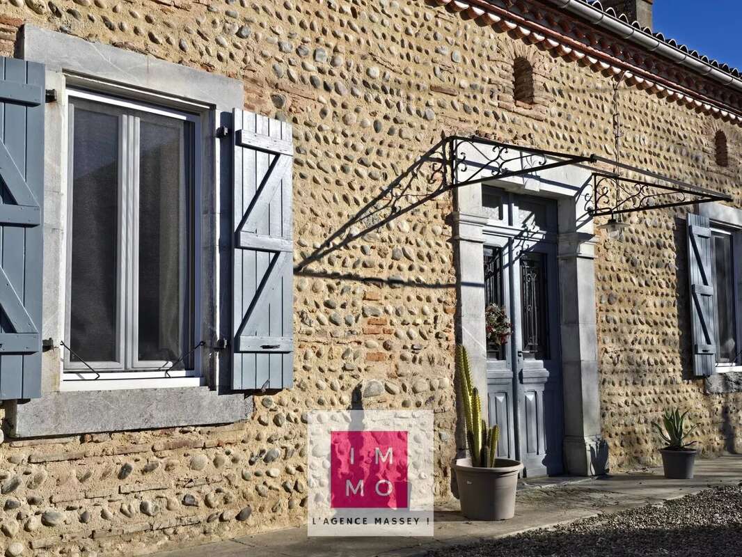 Maison à BAZET