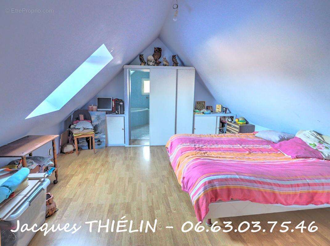 Maison à LONGUE-JUMELLES