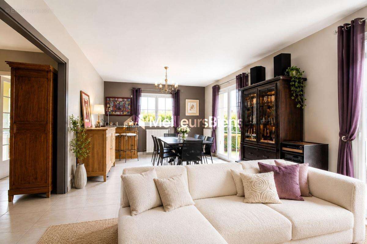 Maison familiale 5 chambres 152 m² avec sous-sol complet à Le Thuit de l'Oison - photo 4