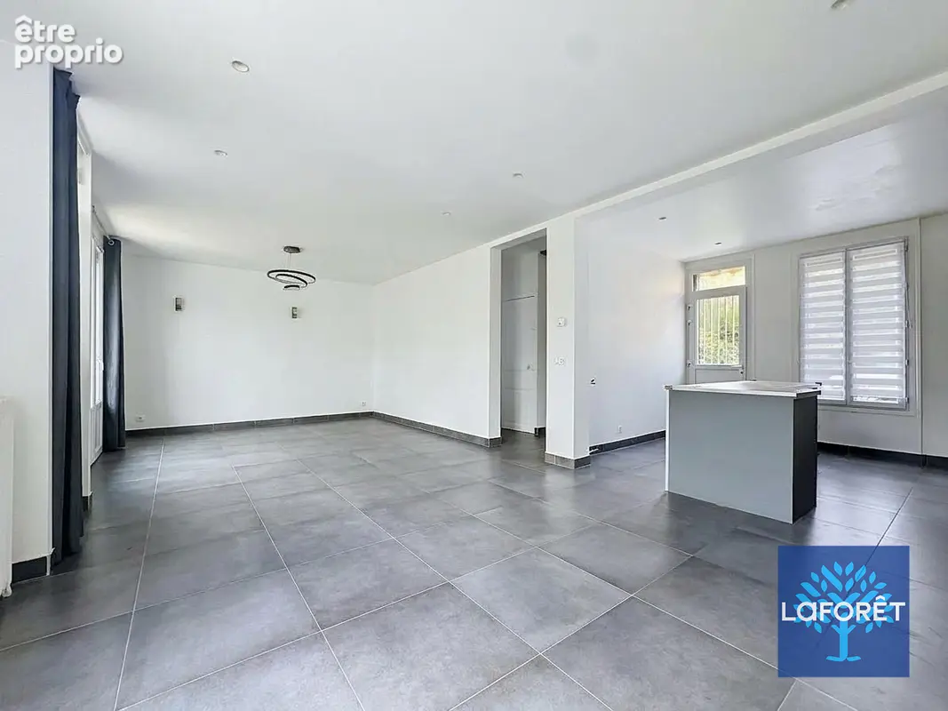 Maison Chilly-Mazarin 4 pièce(s) 84.67 m² - photo 2
