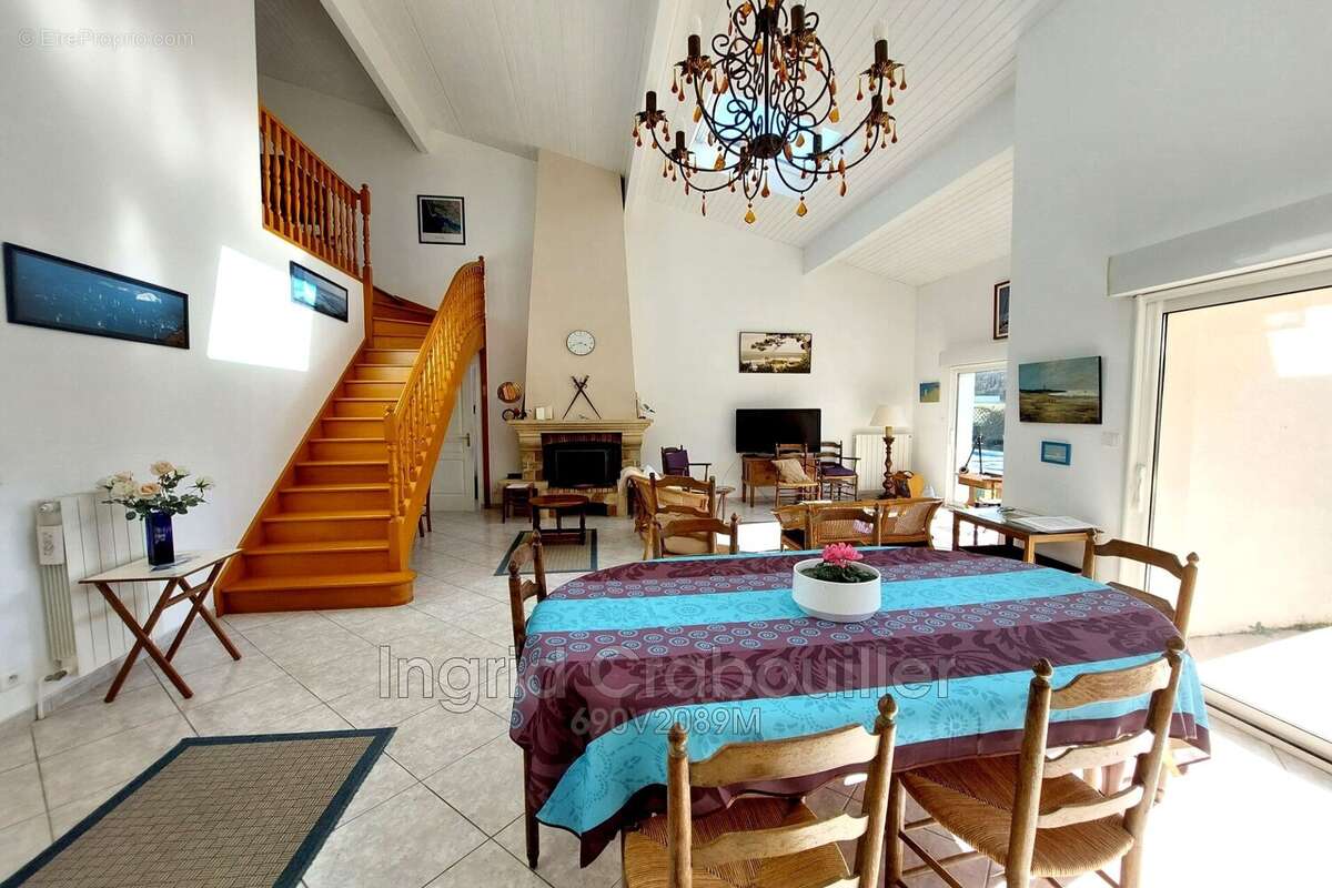 Maison à SAINT-SULPICE-DE-ROYAN