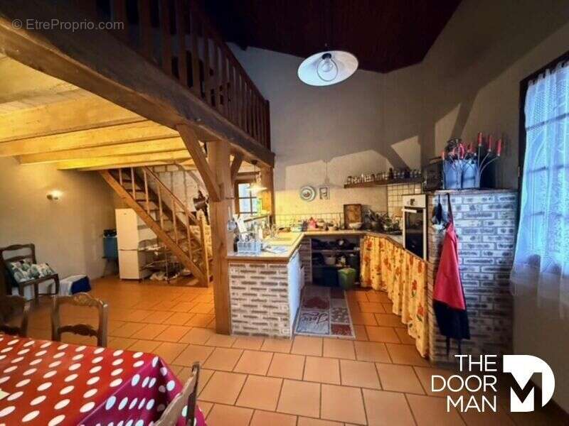 Maison à CELLES-SUR-BELLE