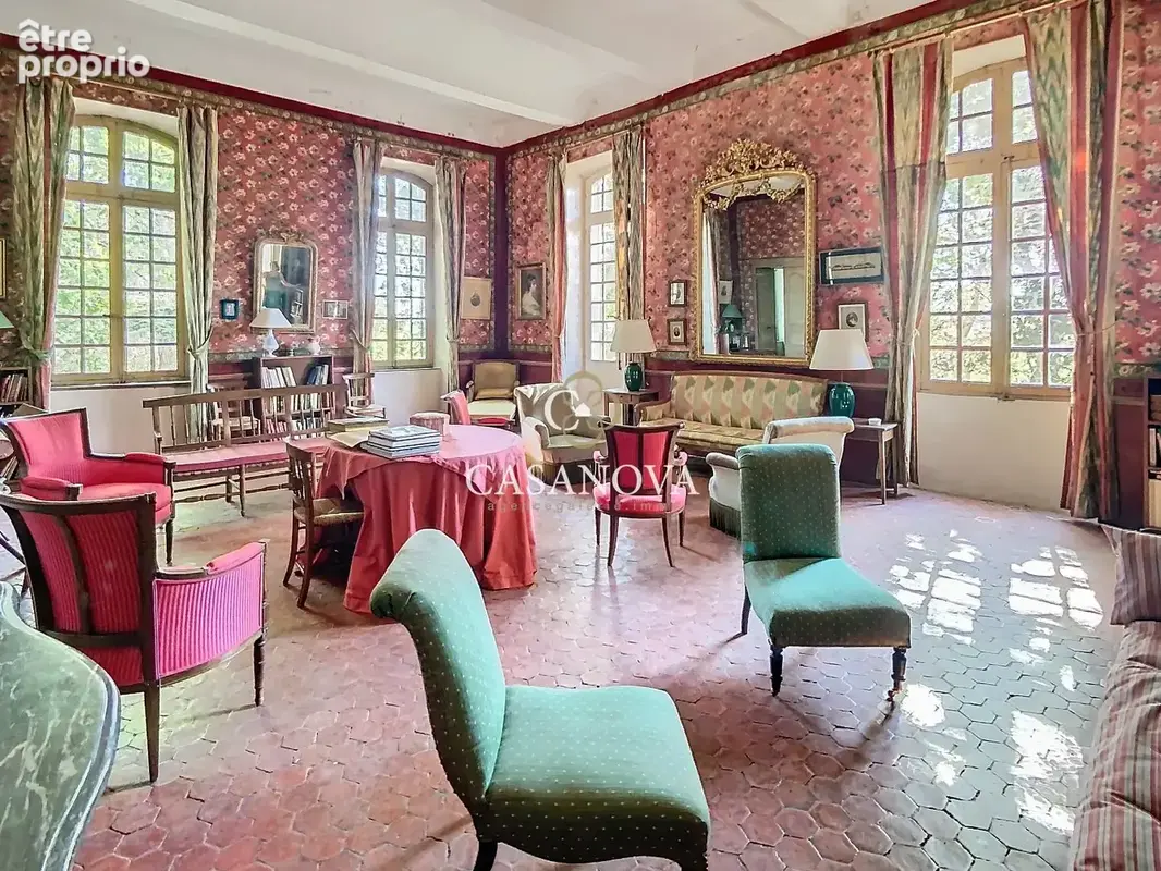 Entre MONTPELLIER & BEZIERS: Le charme de l'ancien et l'histoire d'une Maison de Maître datant de 1779. Habitation de 450 m² sur - photo 4