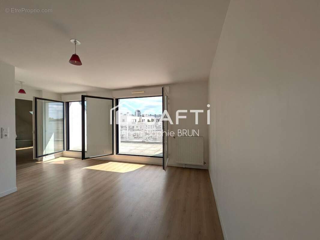 Photo 2 - Appartement à COLOMBES