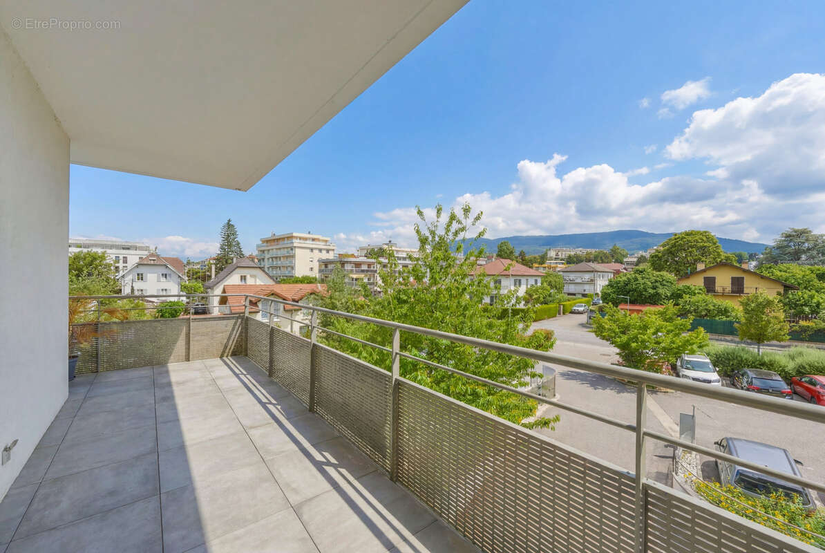 Appartement à ANNEMASSE