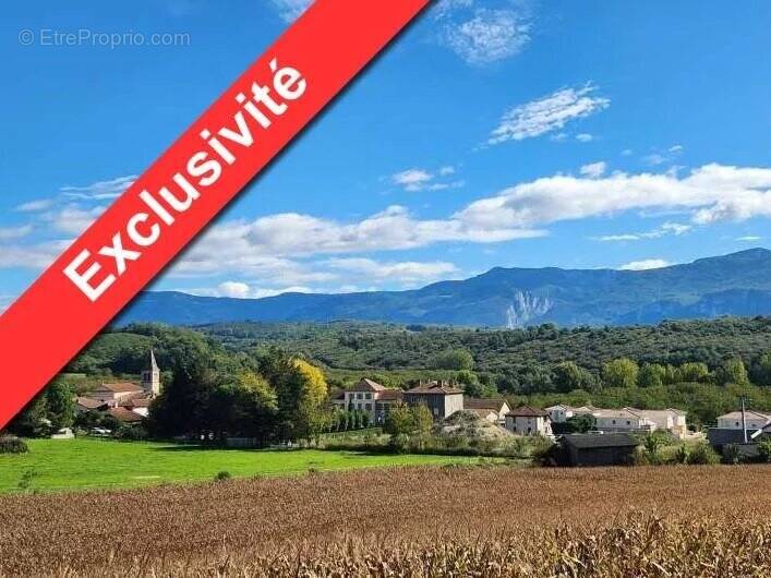 Maison à SAINT-VERAND