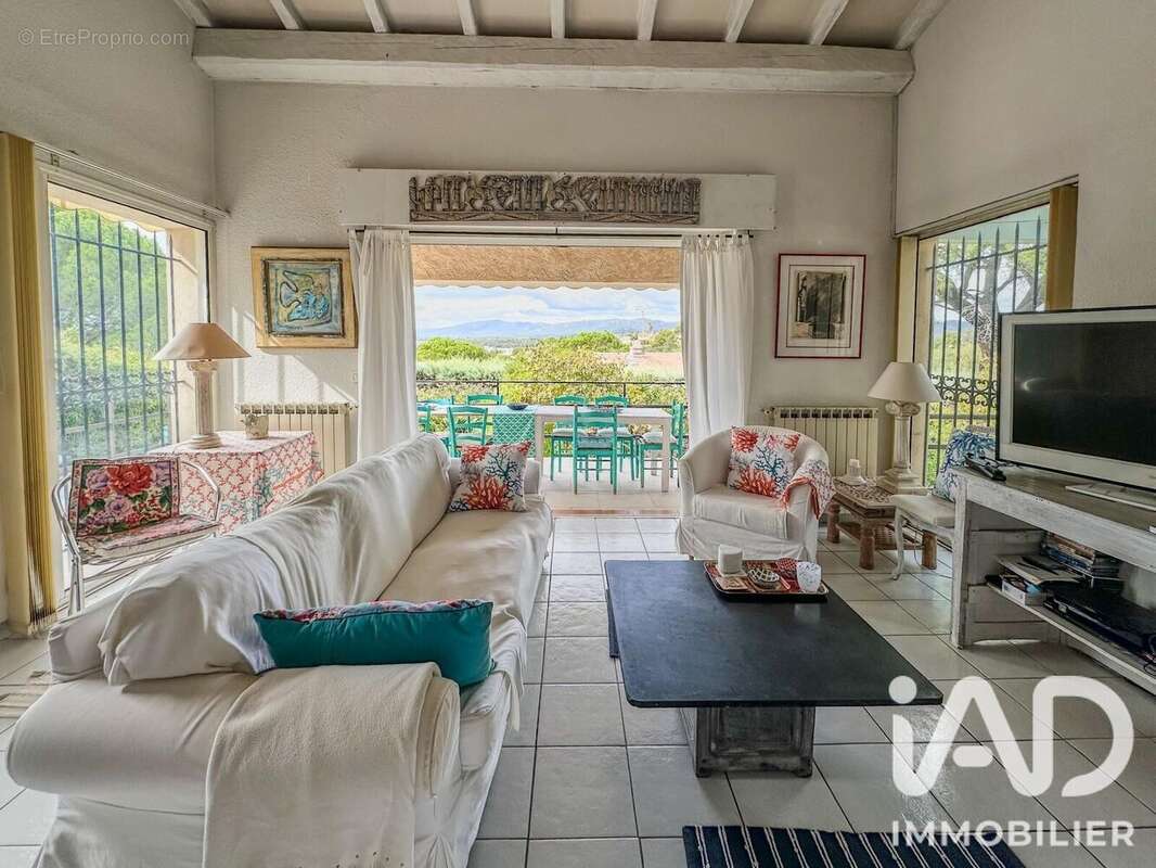 Maison 163 m² à Frejus  - photo 2