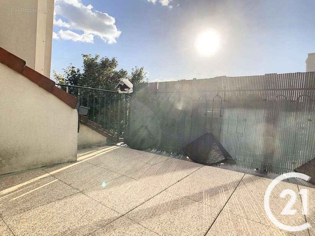 Photo 2 - Appartement à THIAIS