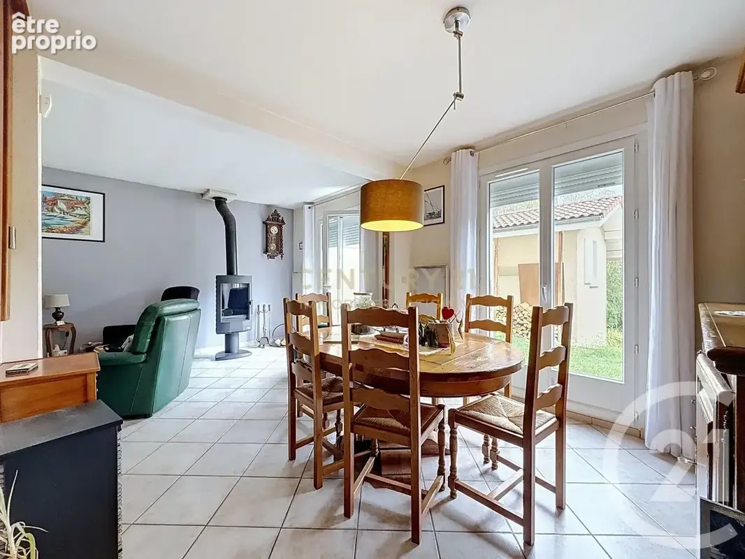 Maison 4 pièces 100 m² à vendre à Villefontaine (38090) - photo 13