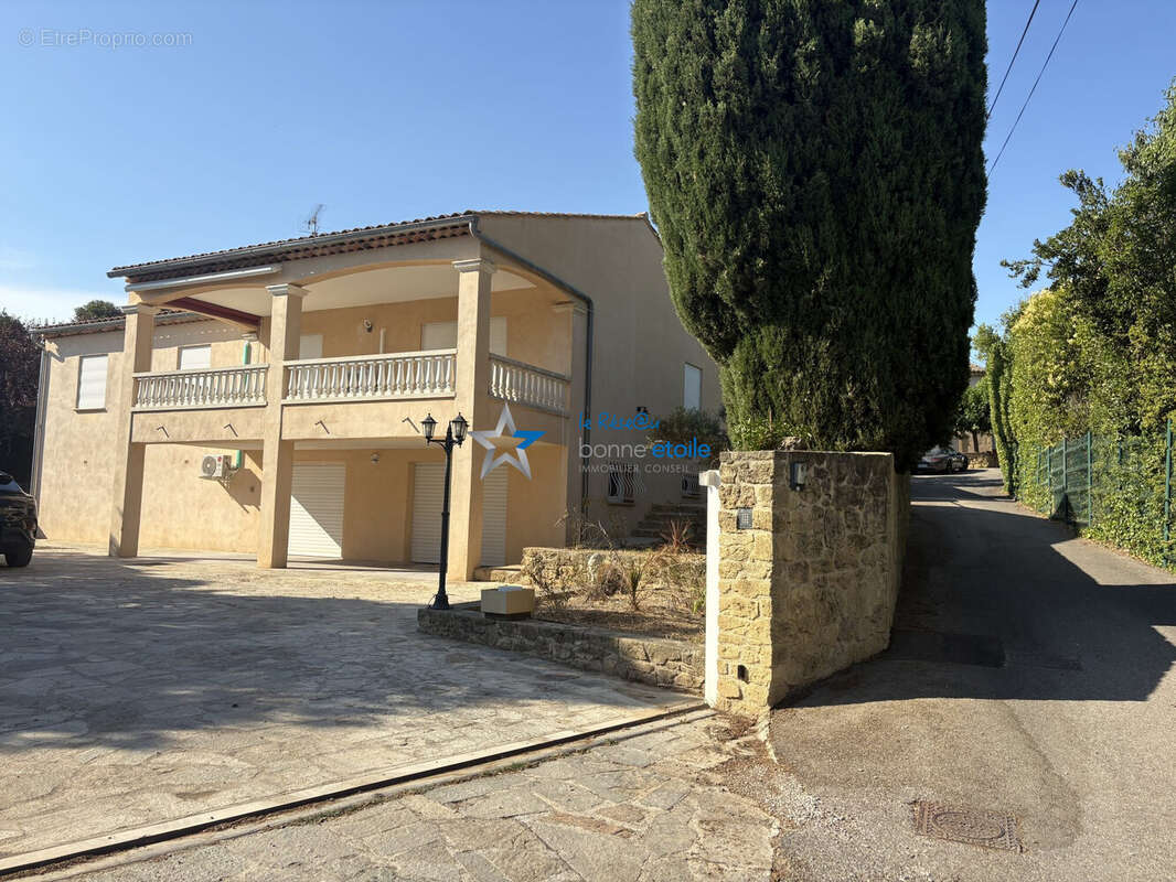 Maison à SALON-DE-PROVENCE