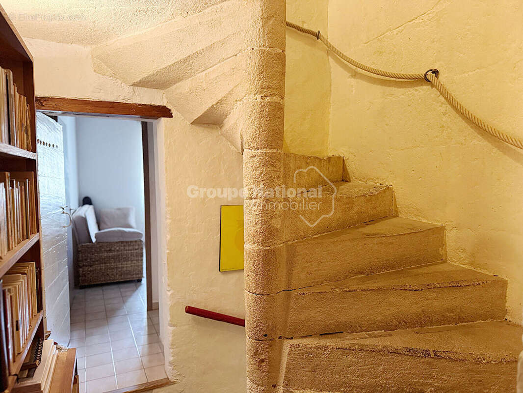 Maison de ville avec 3 chambres - Tarascon - photo 6