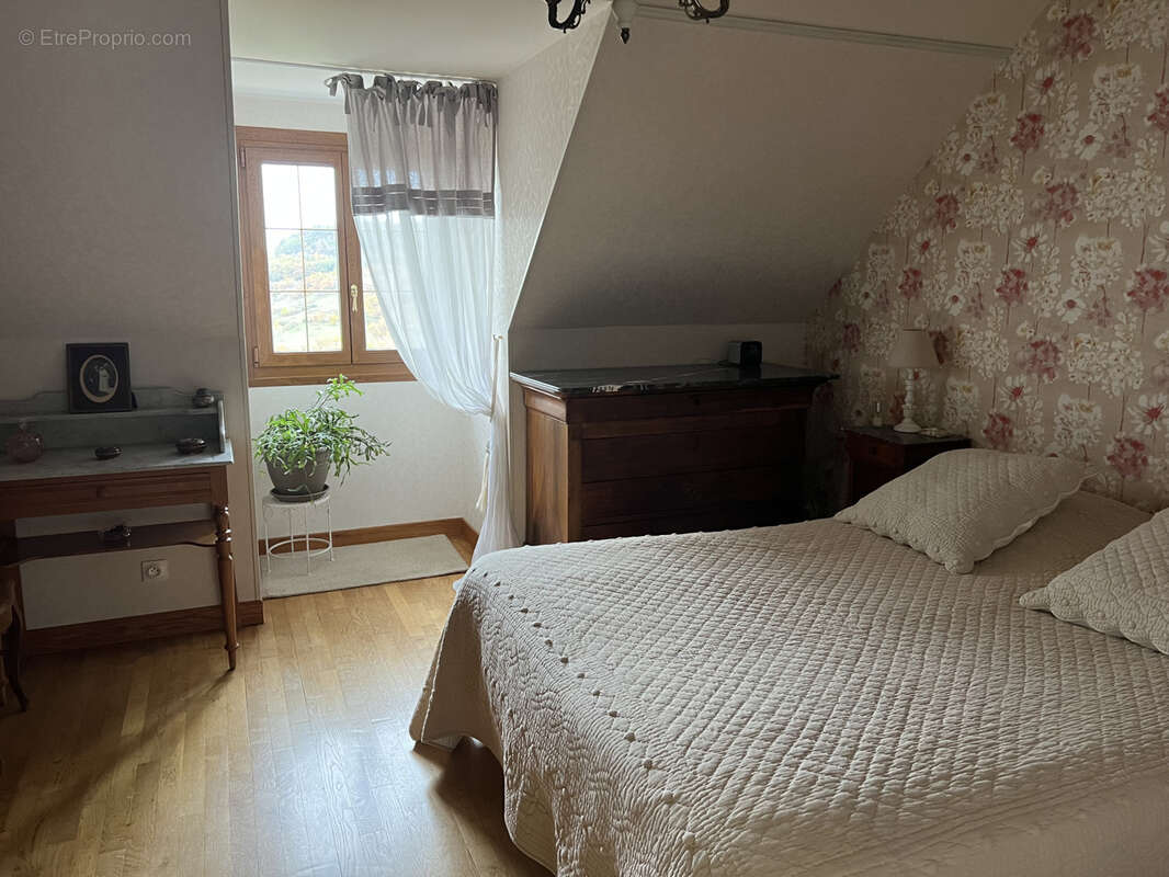 Maison à PARIGNY-LES-VAUX