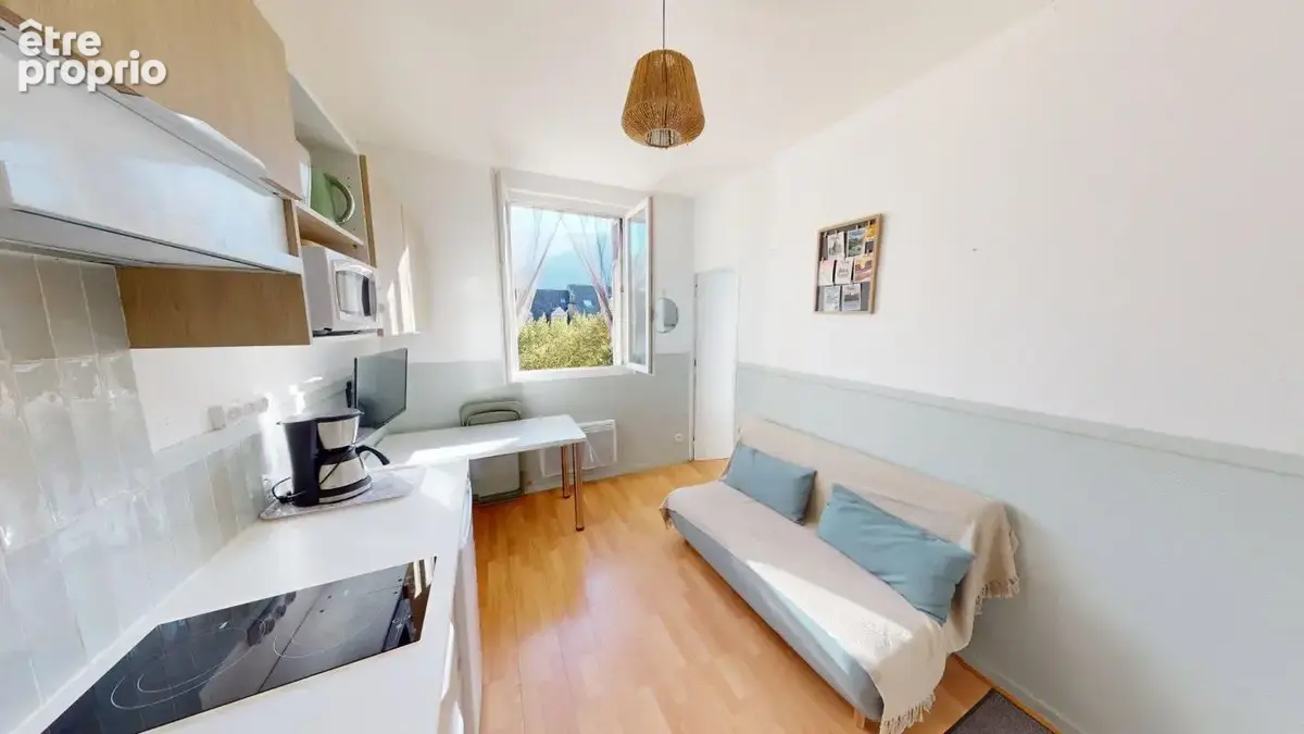 Luchon – T2 rénové de 21 m² en plein cœur des Allées d'Etigny, 3e étage avec ascenseur  - photo 2