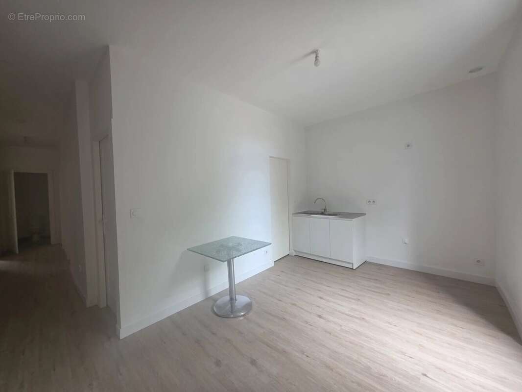 Appartement à LE TEIL