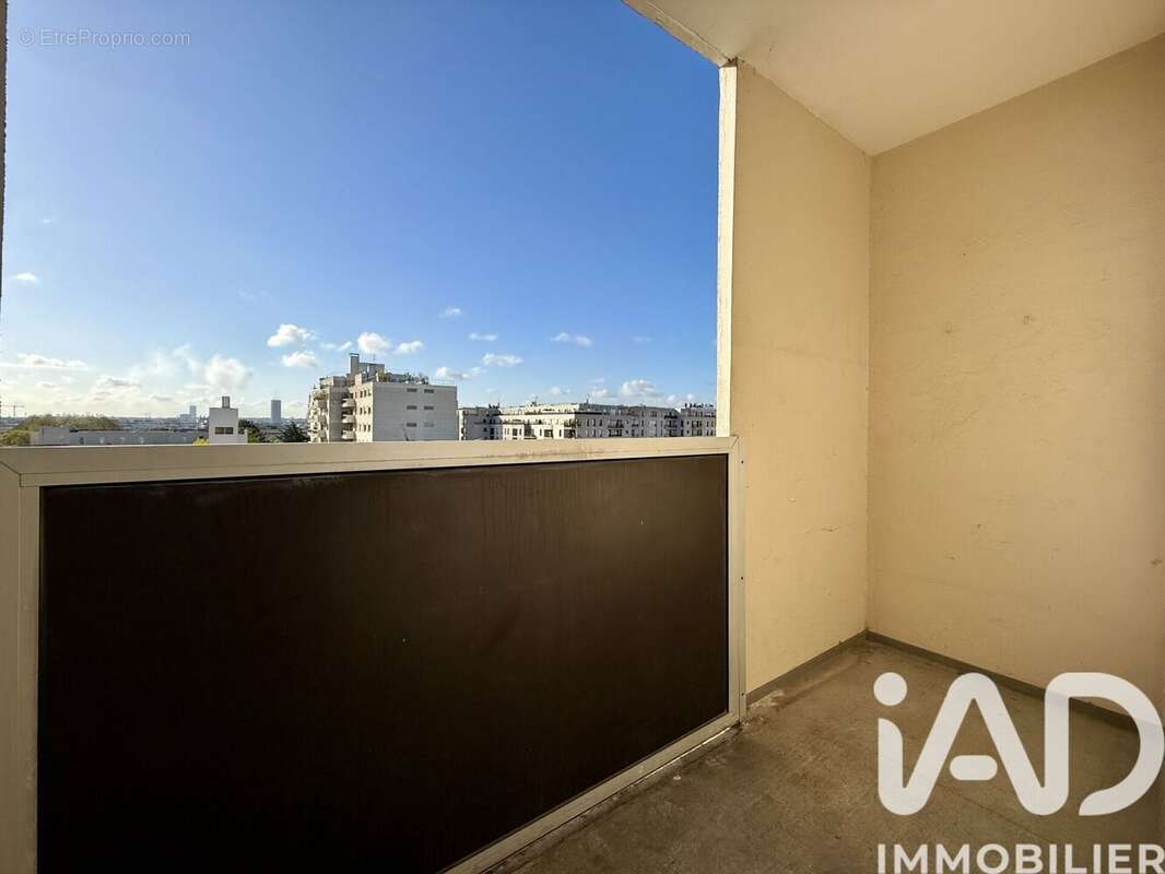 Photo 7 - Appartement à COURBEVOIE