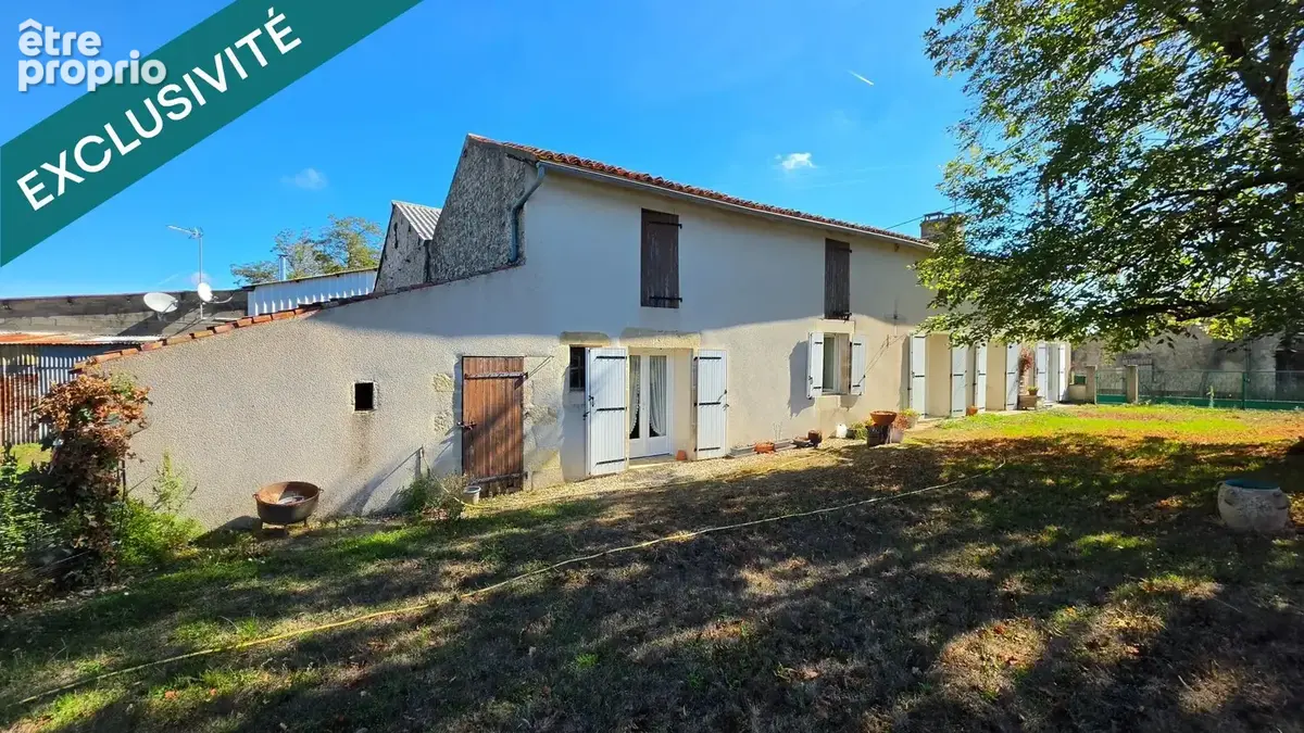 Photo 1 - Maison à SAINT-MAURICE-LA-CLOUERE