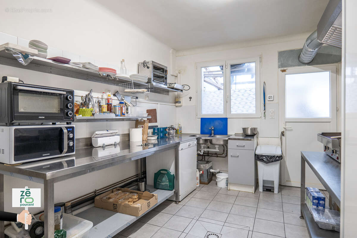 Commerce à LA FERRIERE