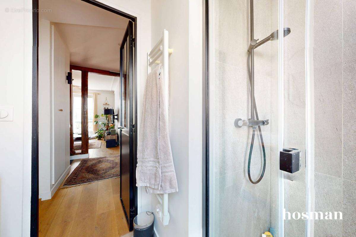 Appartement à PARIS-11E