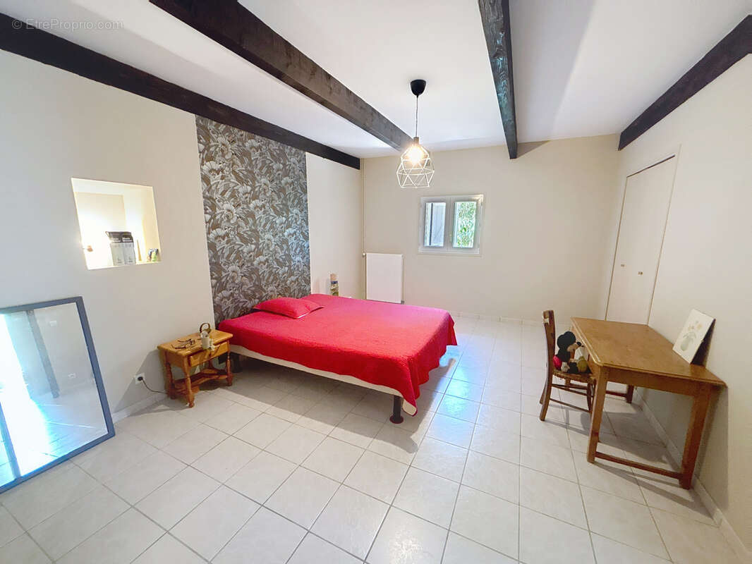 Maison à GRIGNAN
