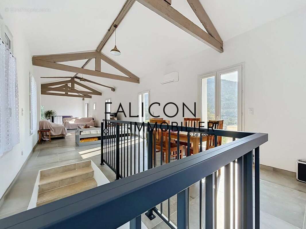 Maison-Loft de caractère – 6 pièces - photo 2