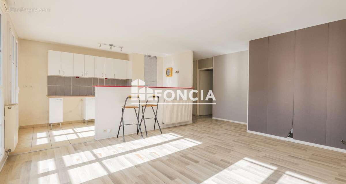 Appartement à SERRIS