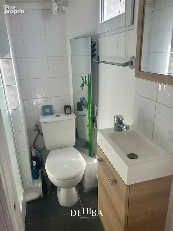 Studio 11m2   paris 16e   idéal investisseur / libre de toute occupation - photo 5