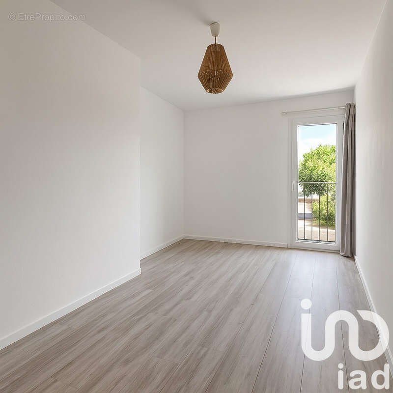 Photo 2 - Maison à JUVIGNAC