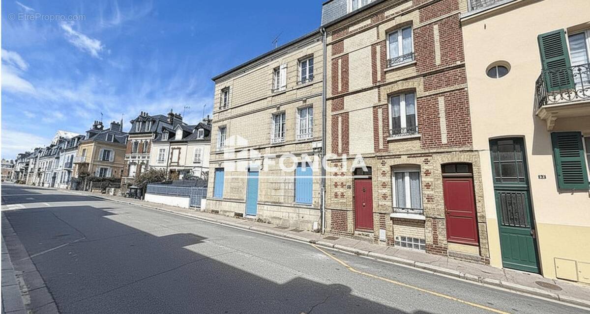 Maison à TROUVILLE-SUR-MER