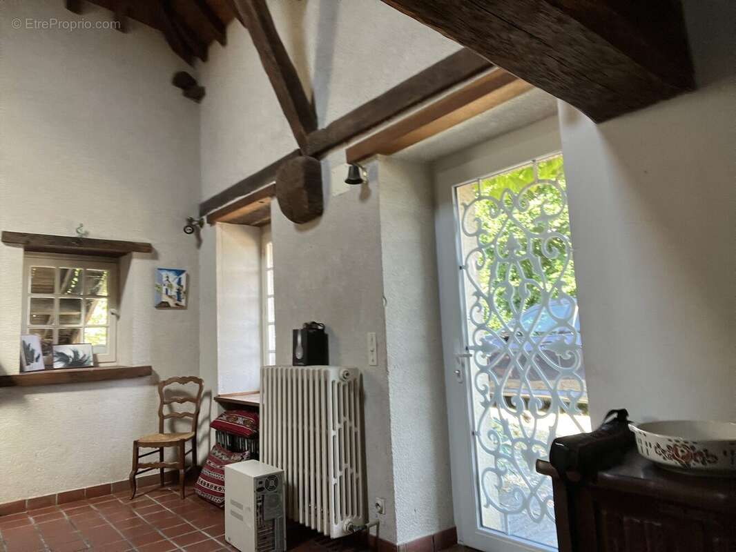 Maison à MONTREVAULT