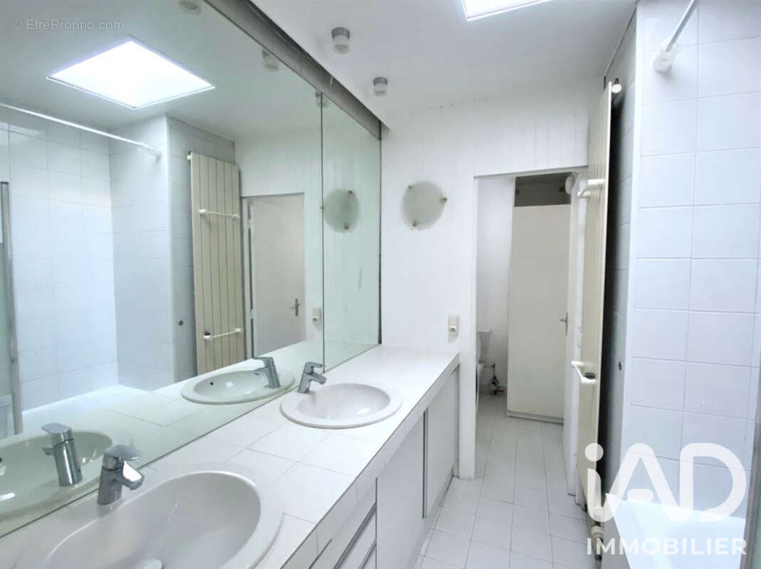 Photo 7 - Appartement à PARIS-15E