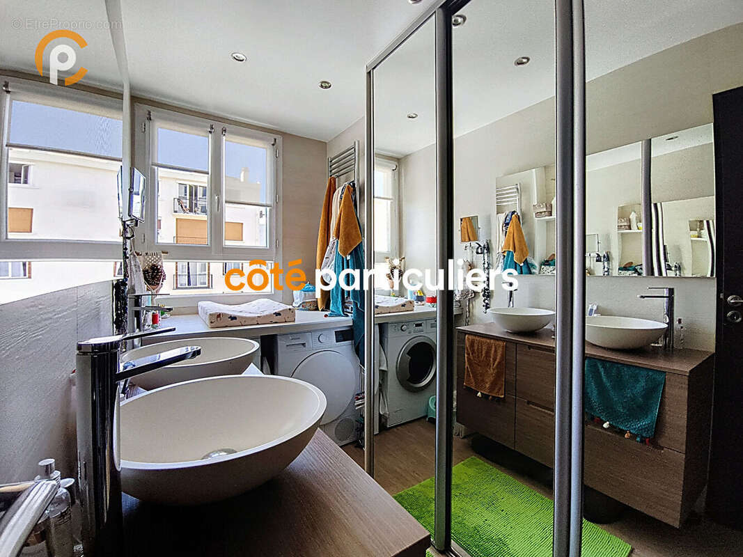 Appartement à PARIS-12E